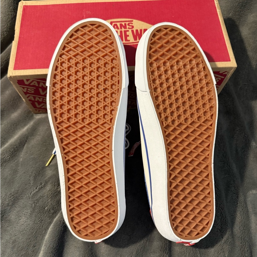 Vans Americana - Brand New in the Box - Unisex - Picture 7 of 9